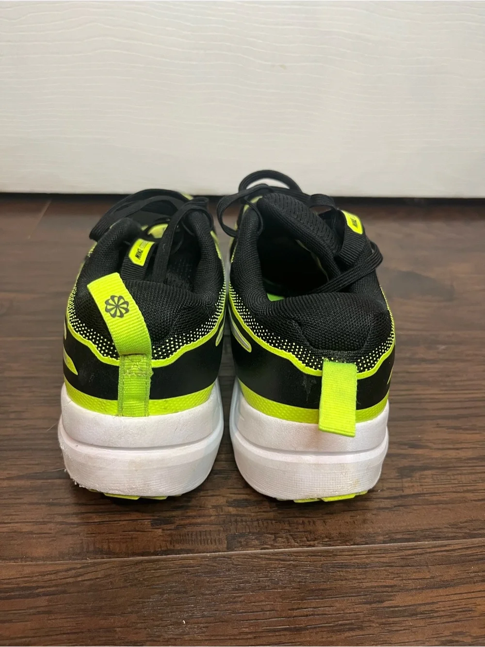 Nike Kids Black and Neon Yellow Sneakers